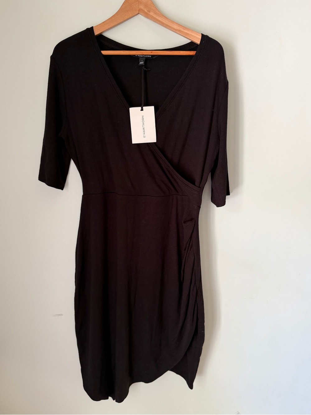 41 Hawthorn NWT Black Faux Wrap Knit Dress Size Large